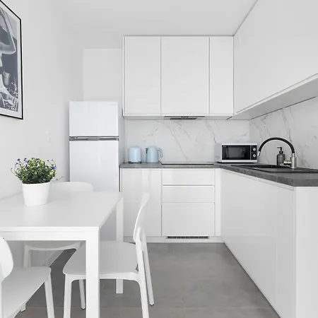 Przestronne Rodzinne Z Miejscem Do Pracy Zdalnej By Renters Апартаменты *