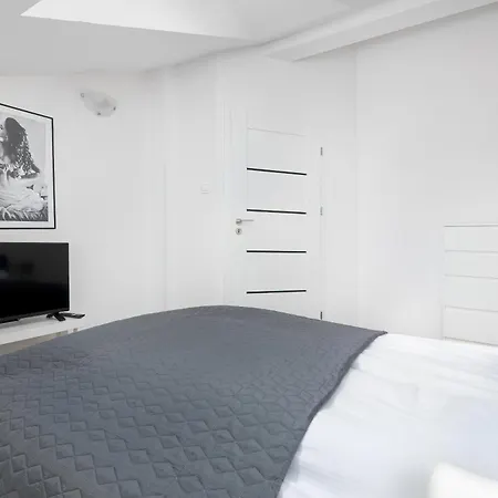 Przestronne Rodzinne Z Miejscem Do Pracy Zdalnej By Renters Люблин