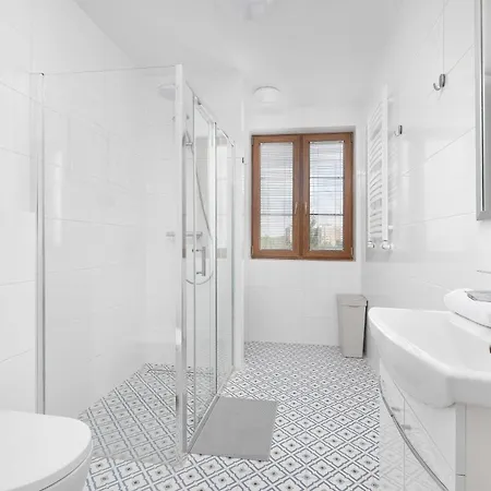 Апартаменты Przestronne Rodzinne Z Miejscem Do Pracy Zdalnej By Renters *