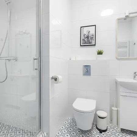 Przestronne Rodzinne Z Miejscem Do Pracy Zdalnej By Renters